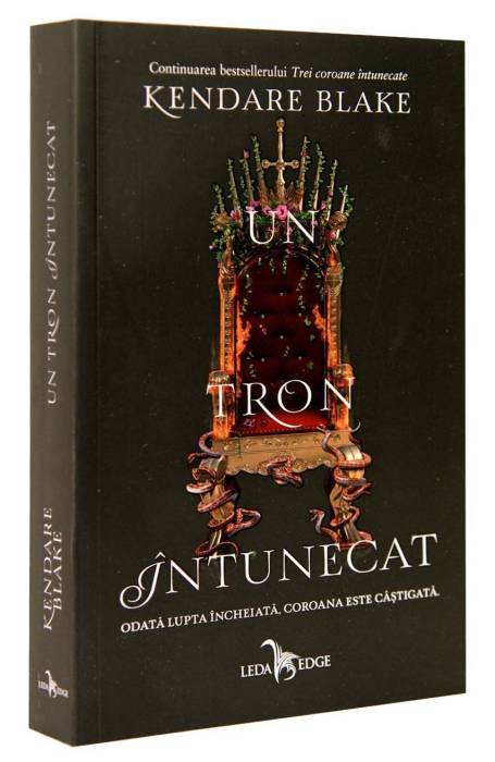 UN TRON INTUNECAT VOL 2 TREI COROANE