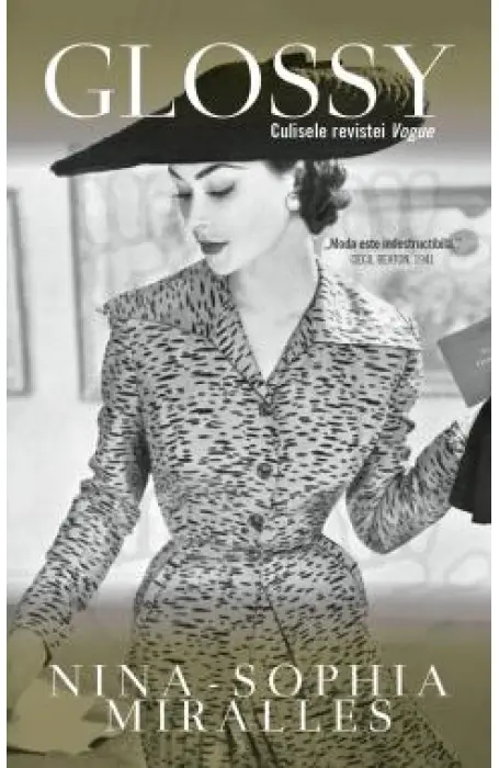 GLOSSY- CULISELE REVISTEI VOGUE
